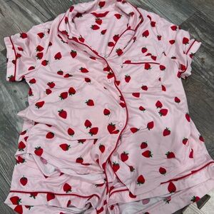 Kate Spade Pink Multi strawberry Print PJ Pajama Set Size small